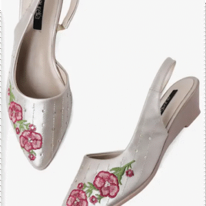 Aurelia Embroidered Gold Pointed Wedge