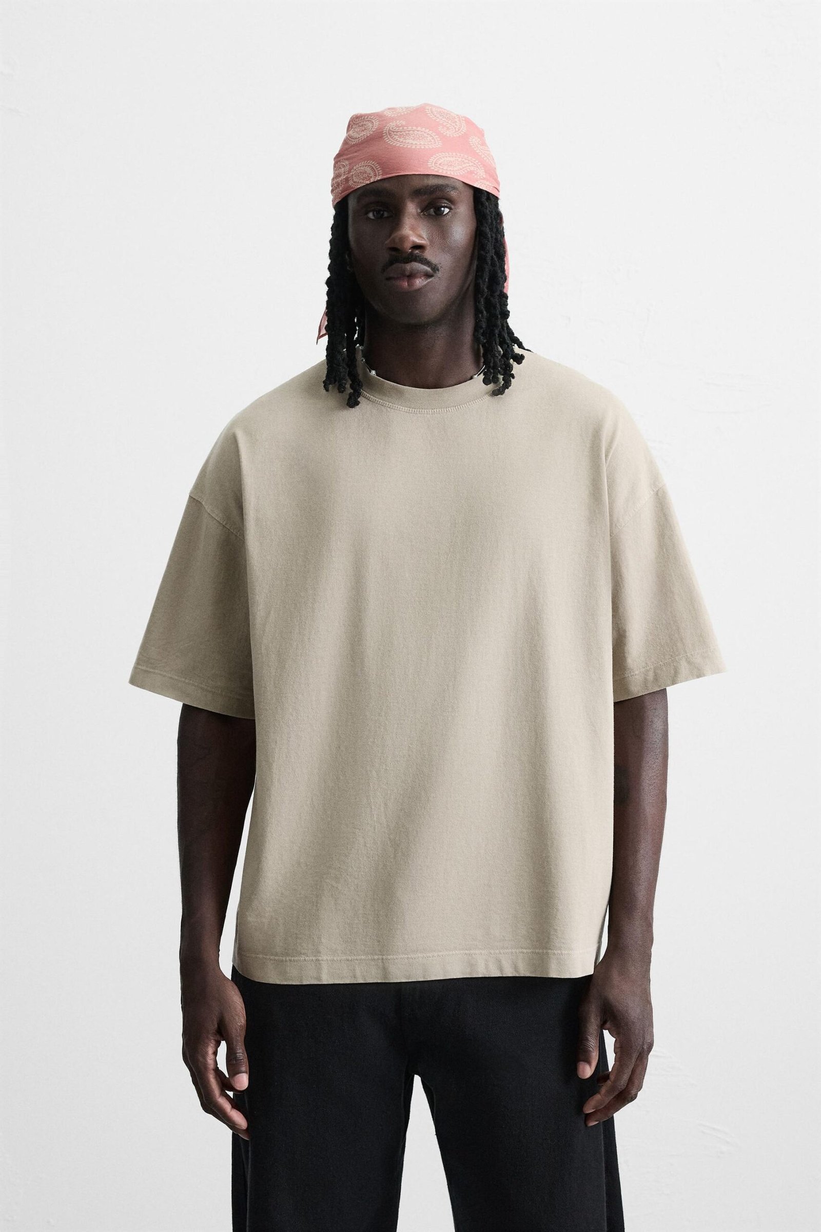 Zara oversized beige solid T-shirt